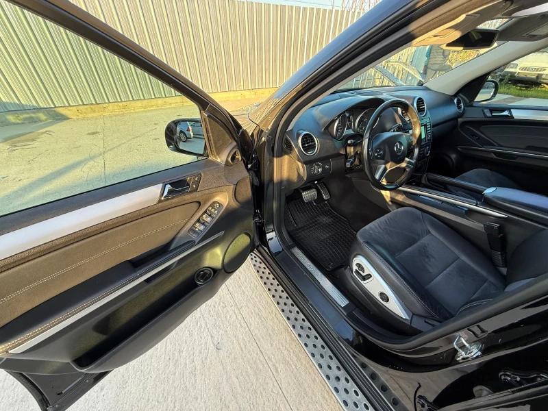 Mercedes-Benz ML 320, снимка 13 - Автомобили и джипове - 52851379