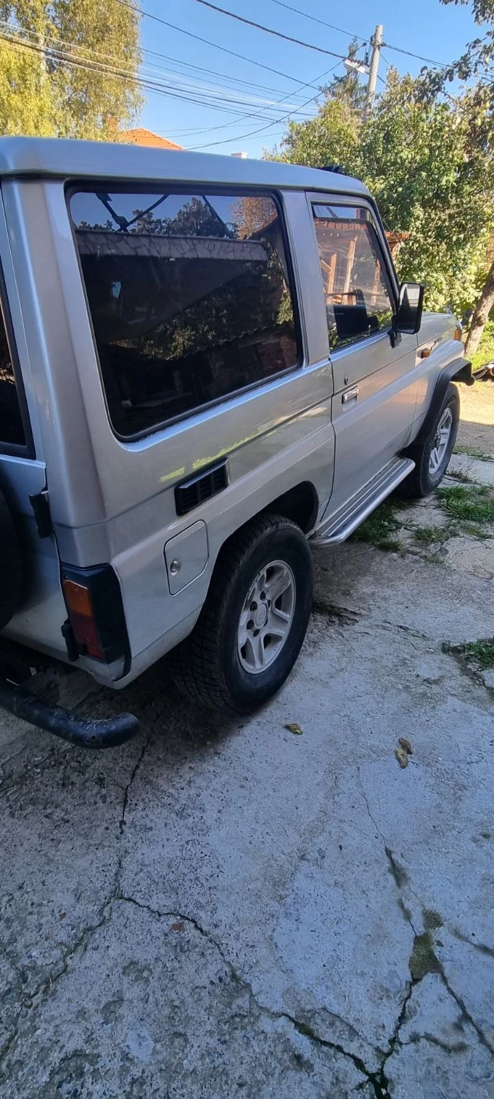 Toyota Land cruiser J70, снимка 4 - Автомобили и джипове - 48178509