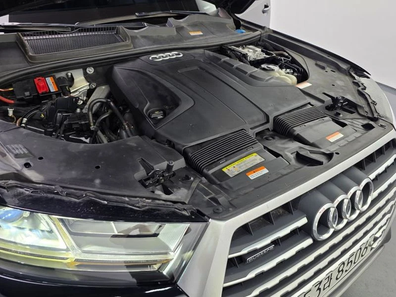 Audi Q7 2.0 Automatic, снимка 17 - Автомобили и джипове - 55462854