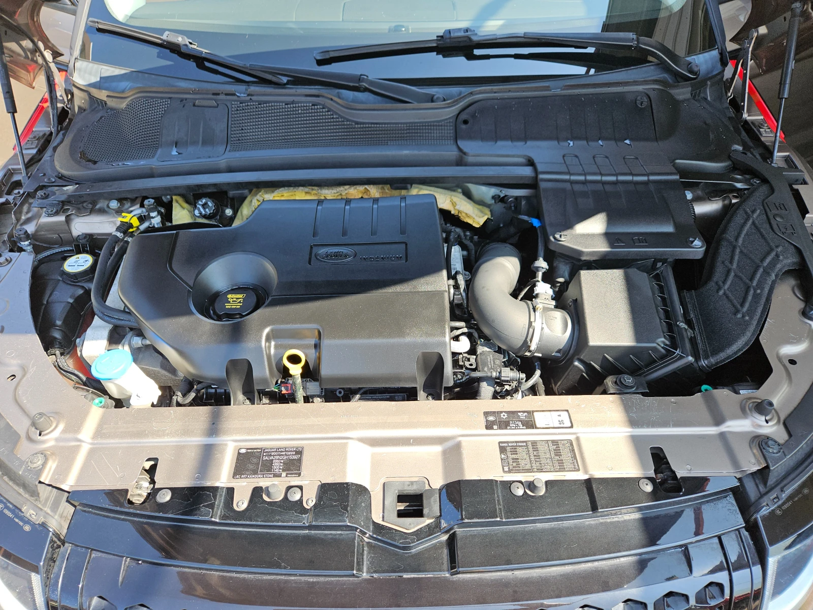 Land Rover Range Rover Evoque 2.0D/Dynamic/4X4/150ks/LED/NAVI/БЛУТУТ/EURO 6B/ТОП - изображение 8