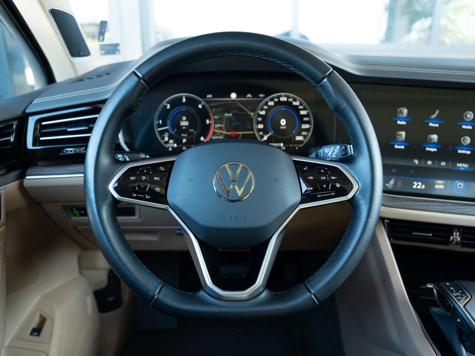 VW Touareg Atmosphere  - изображение 9