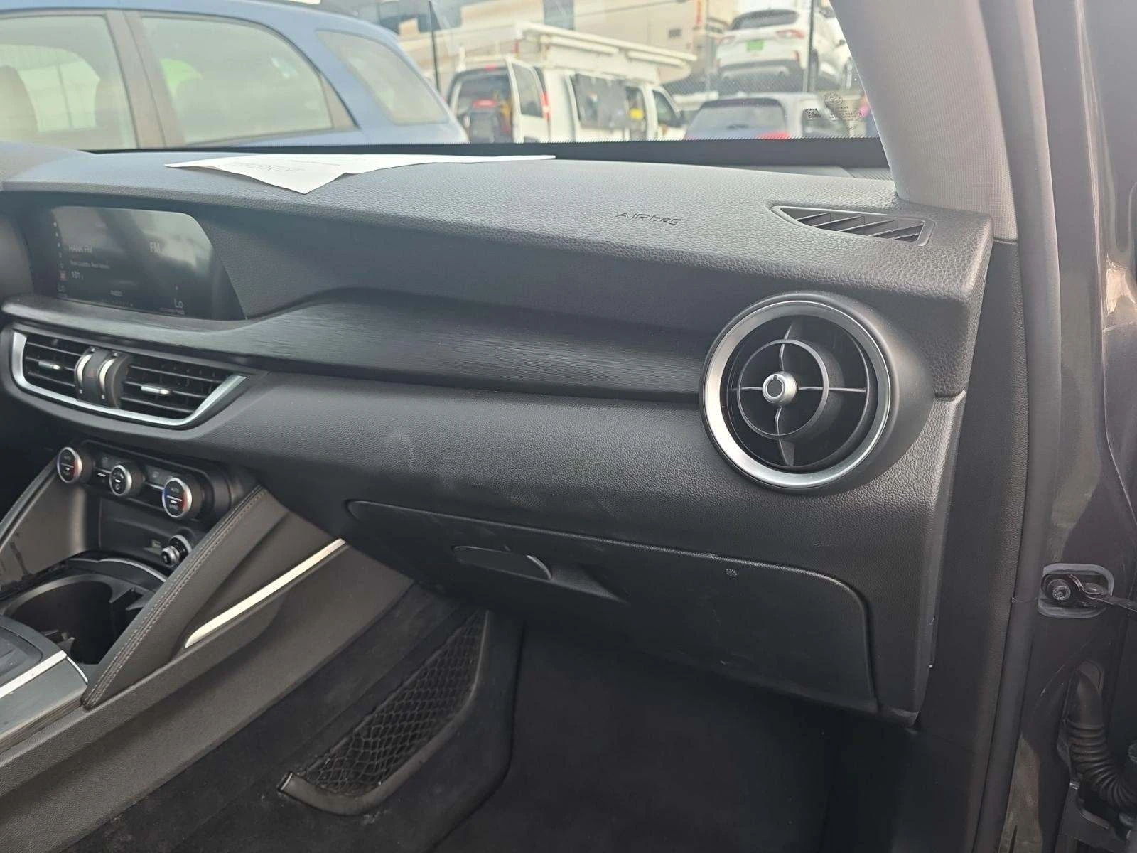 Alfa Romeo Stelvio | Mobile.bg   12