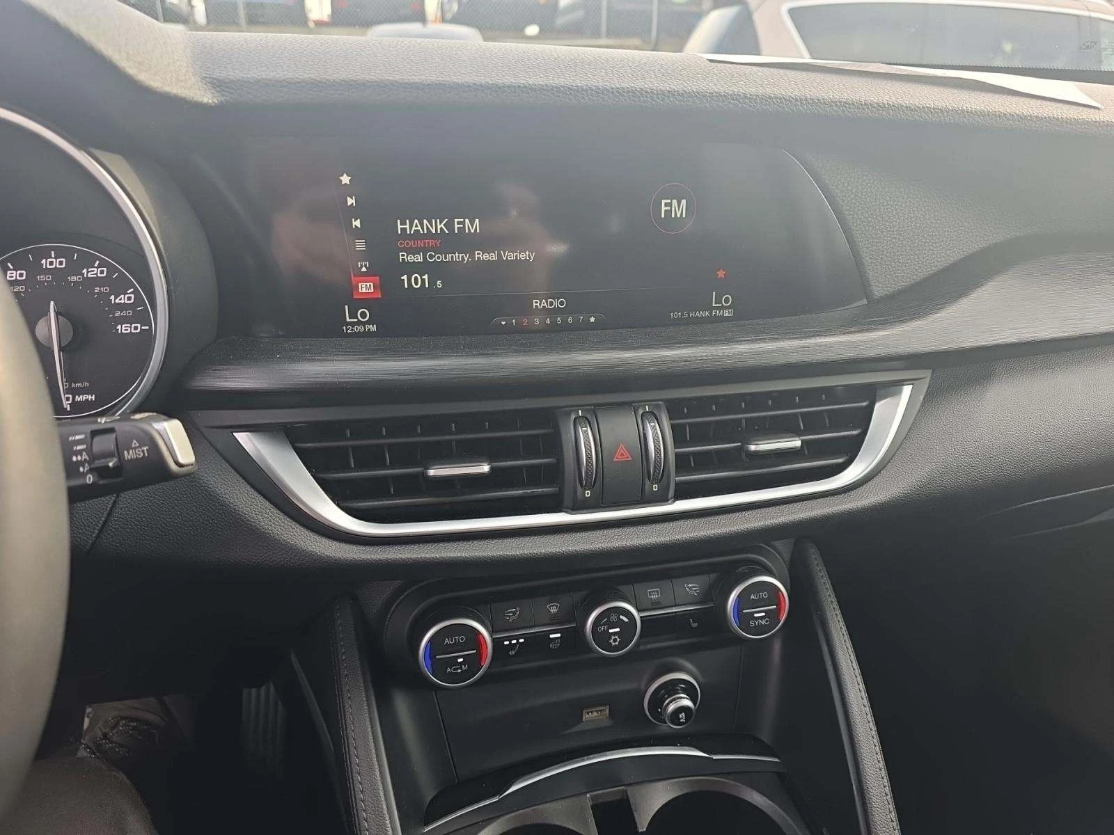 Alfa Romeo Stelvio | Mobile.bg   7