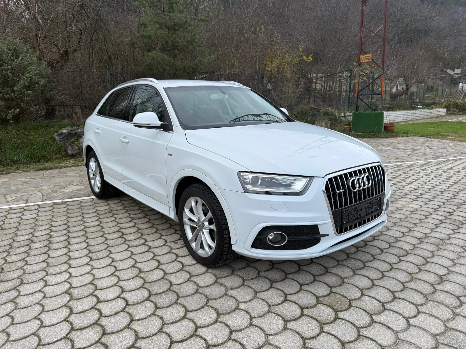 Audi Q3 2.0TDI 177hp S-line | Mobile.bg   3