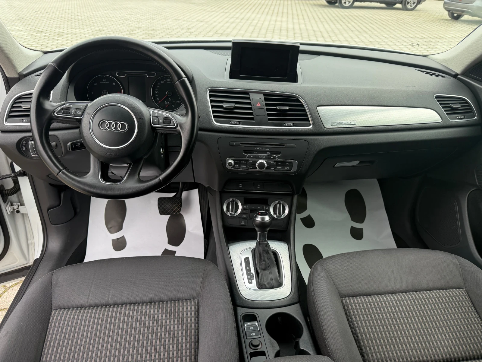 Audi Q3 2.0TDI 177hp S-line | Mobile.bg   7