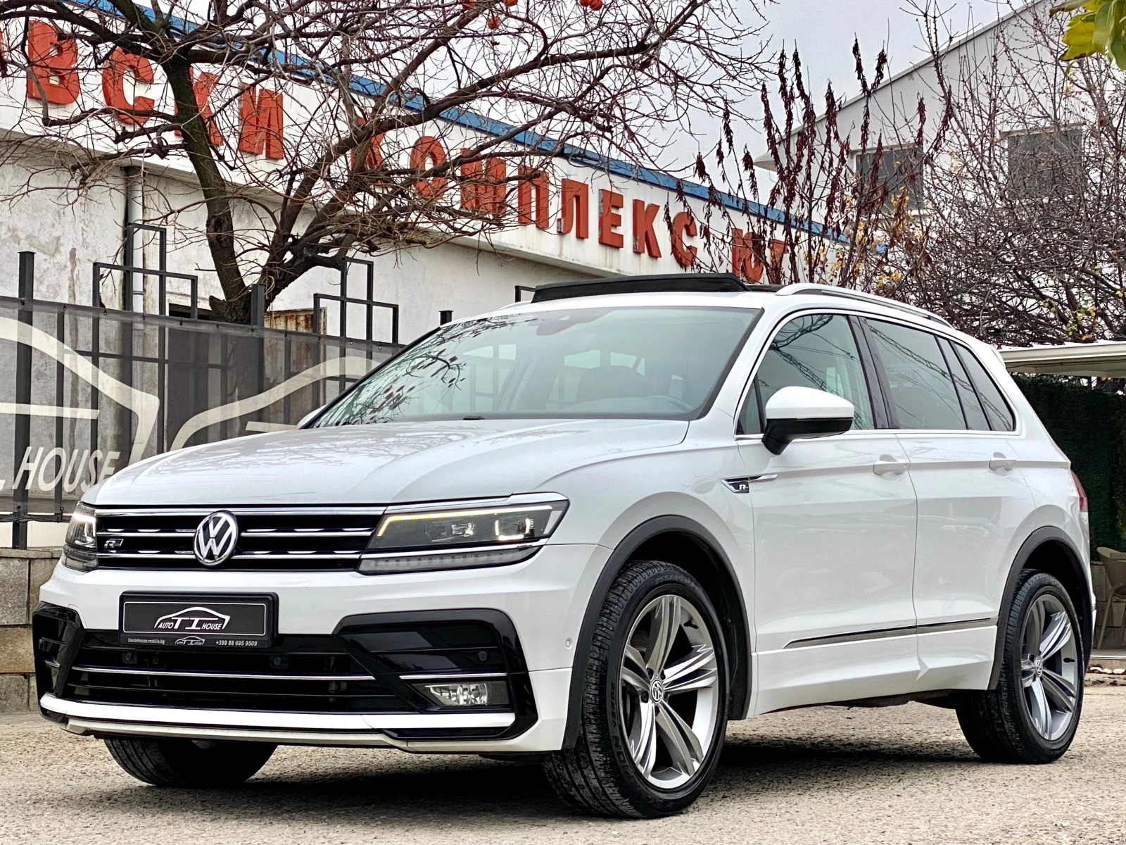 VW Tiguan R-Line* 190* 4�4* Digital* Key GO* Pano* Dis*  | Mobile.bg � ����������� 6