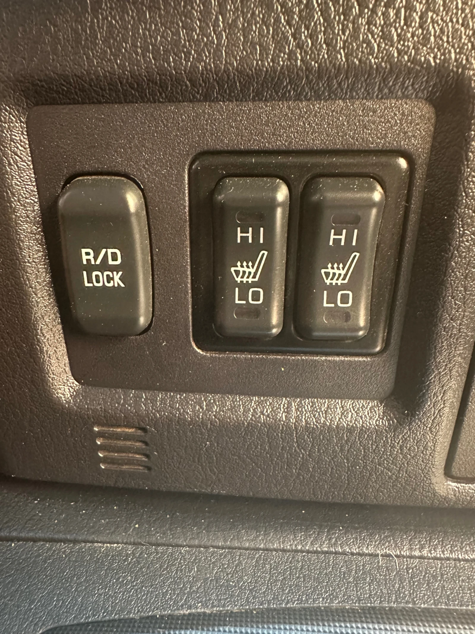 Mitsubishi Pajero  - изображение 8