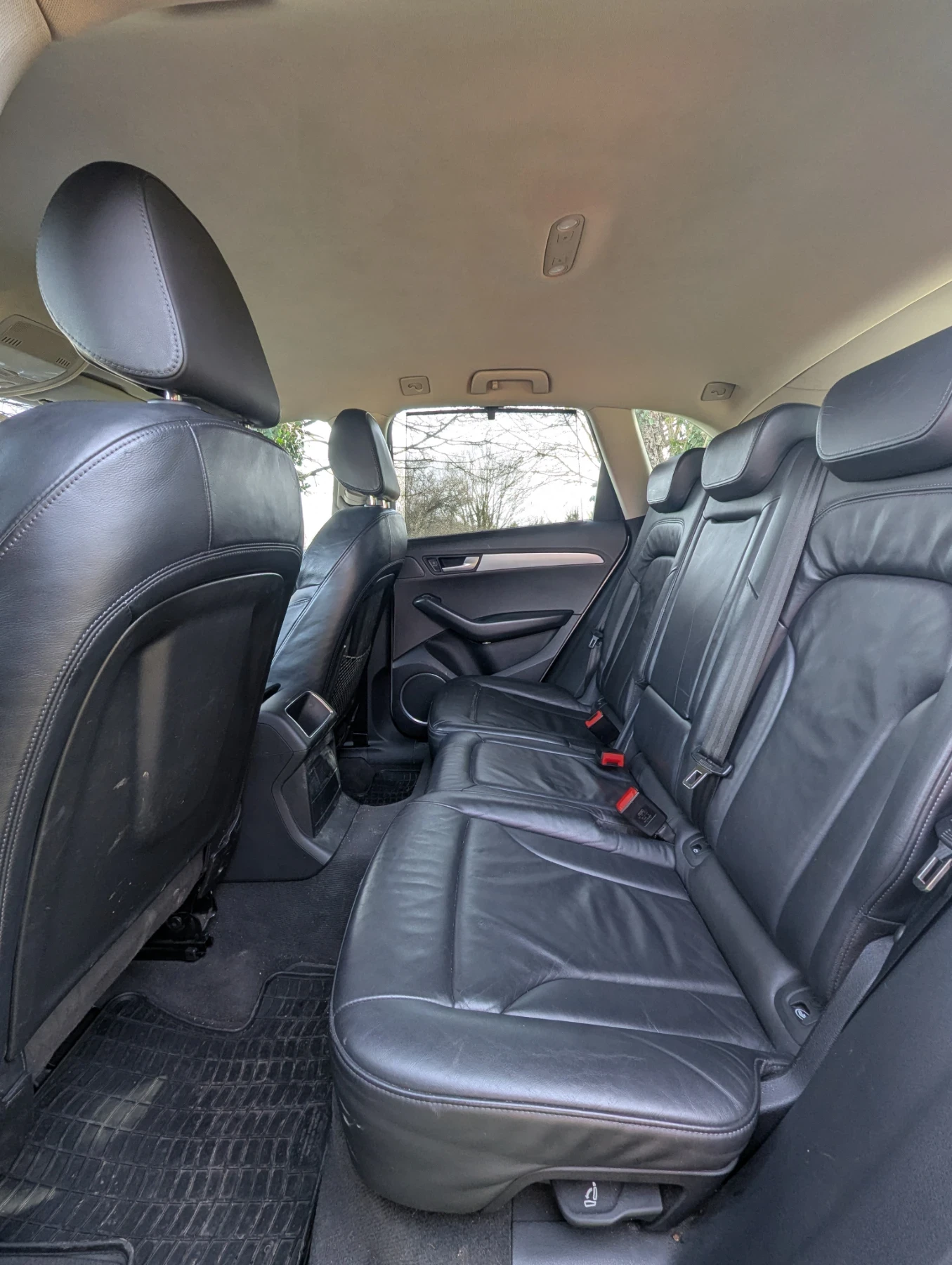 Audi Q5, снимка 2 - Автомобили и джипове - 53763122