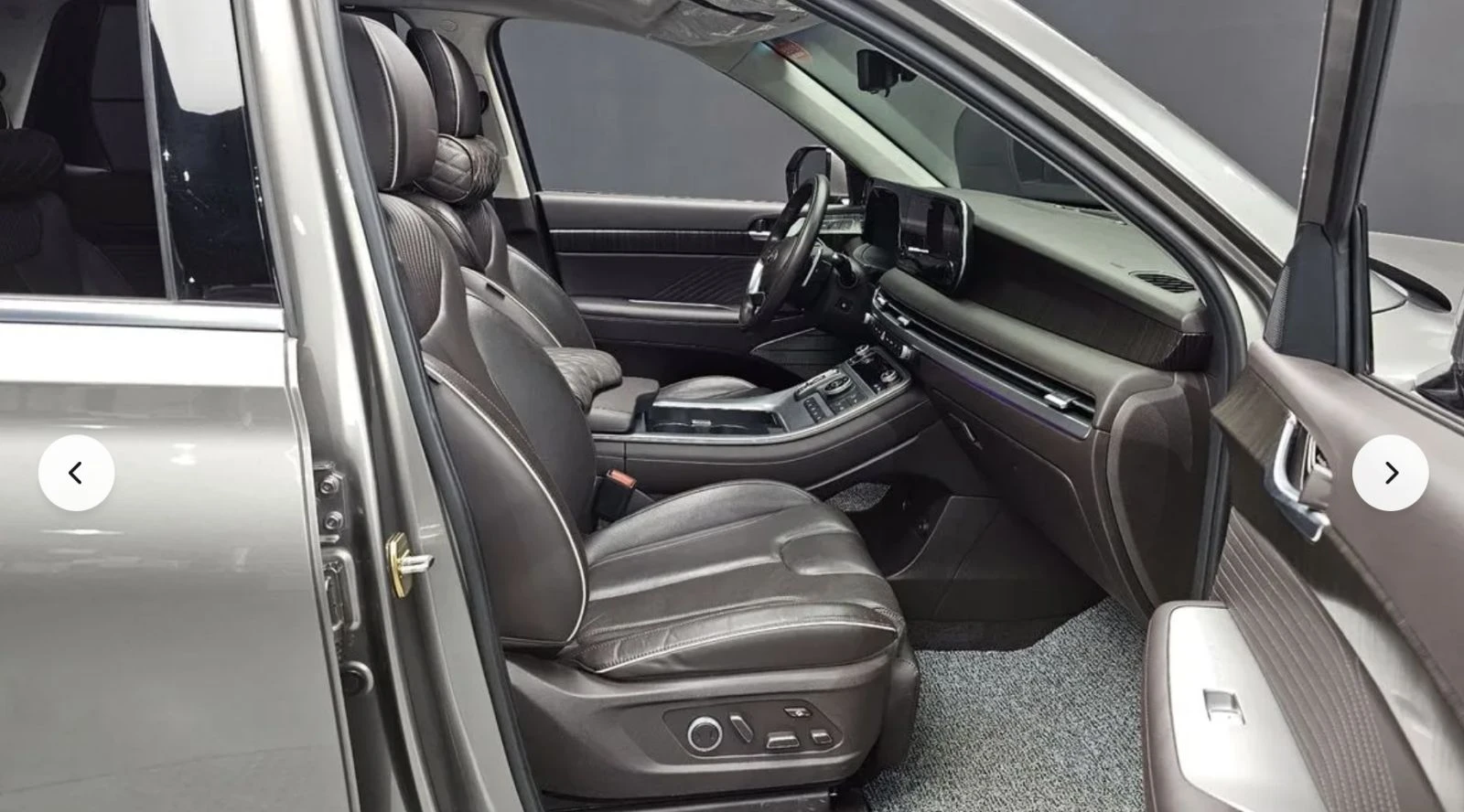 Hyundai Palisade CALLIGRAPHY* ПОДГРЕВ* ОБДУХВАНЕ* 360КАМЕРА* 7* МЕС, снимка 13 - Автомобили и джипове - 53836536