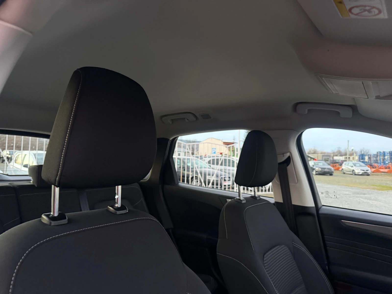 Ford Kuga 2.0 - 190 / 4Х4 / АВТОМАТИК / ЕВРО6 / ЗАДНА КАМЕРА, снимка 14 - Автомобили и джипове - 53990254