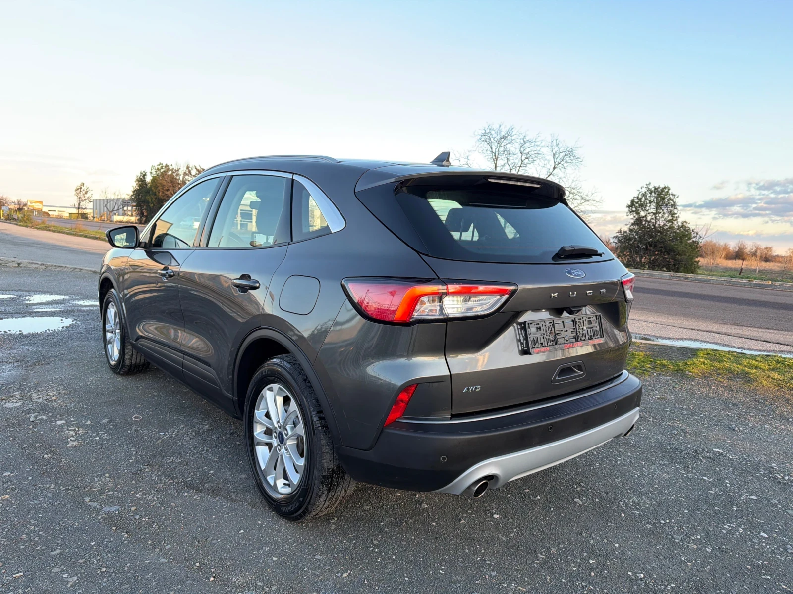 Ford Kuga 2.0 - 190 / 4Х4 / АВТОМАТИК / ЕВРО6 / ЗАДНА КАМЕРА, снимка 7 - Автомобили и джипове - 53990254