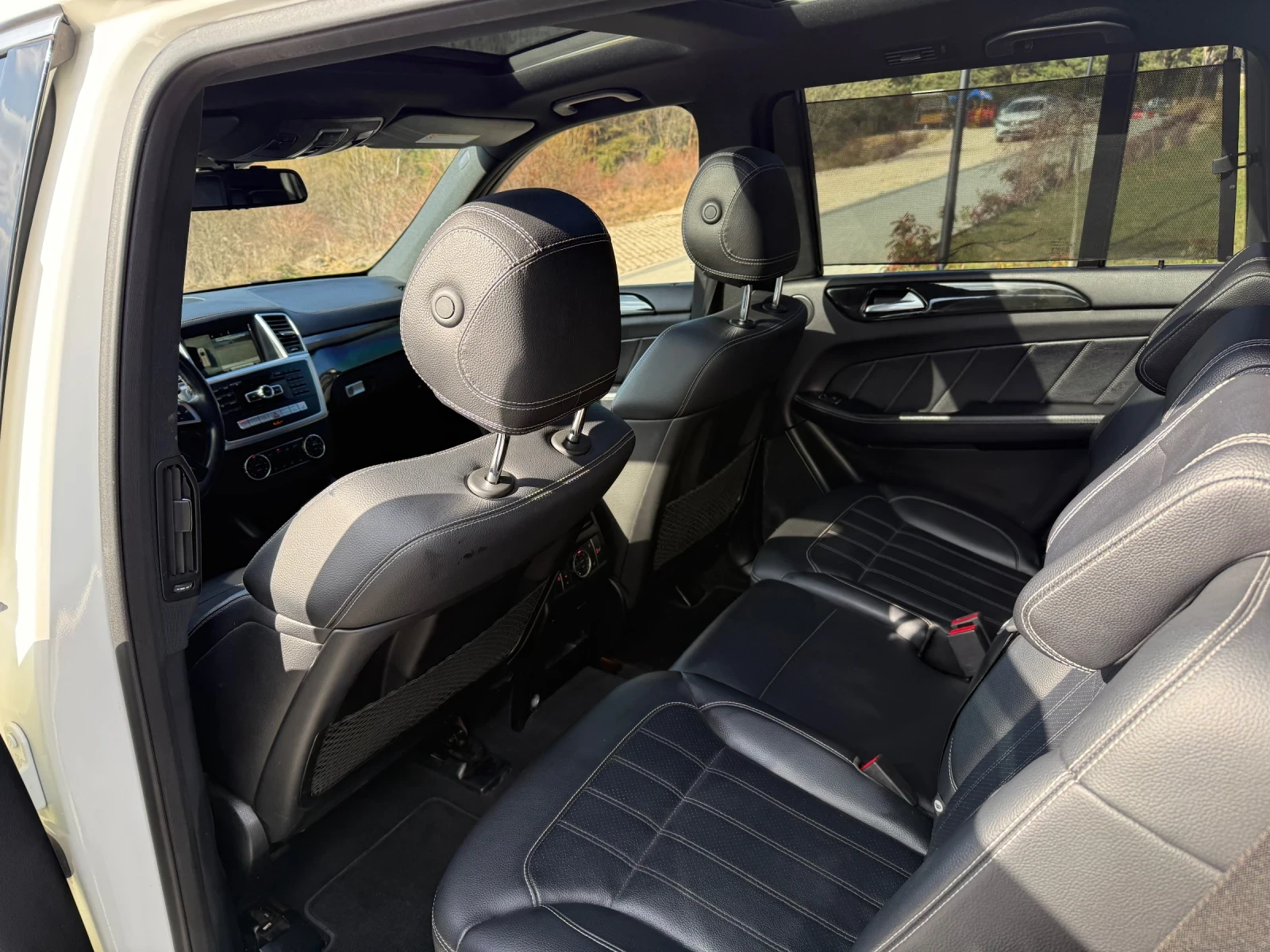 Mercedes-Benz GL 350 AMG/PANORAMA/DISTRONIK/360/KEYLESS/SOFT CLOSE, снимка 12 - Автомобили и джипове - 54001707