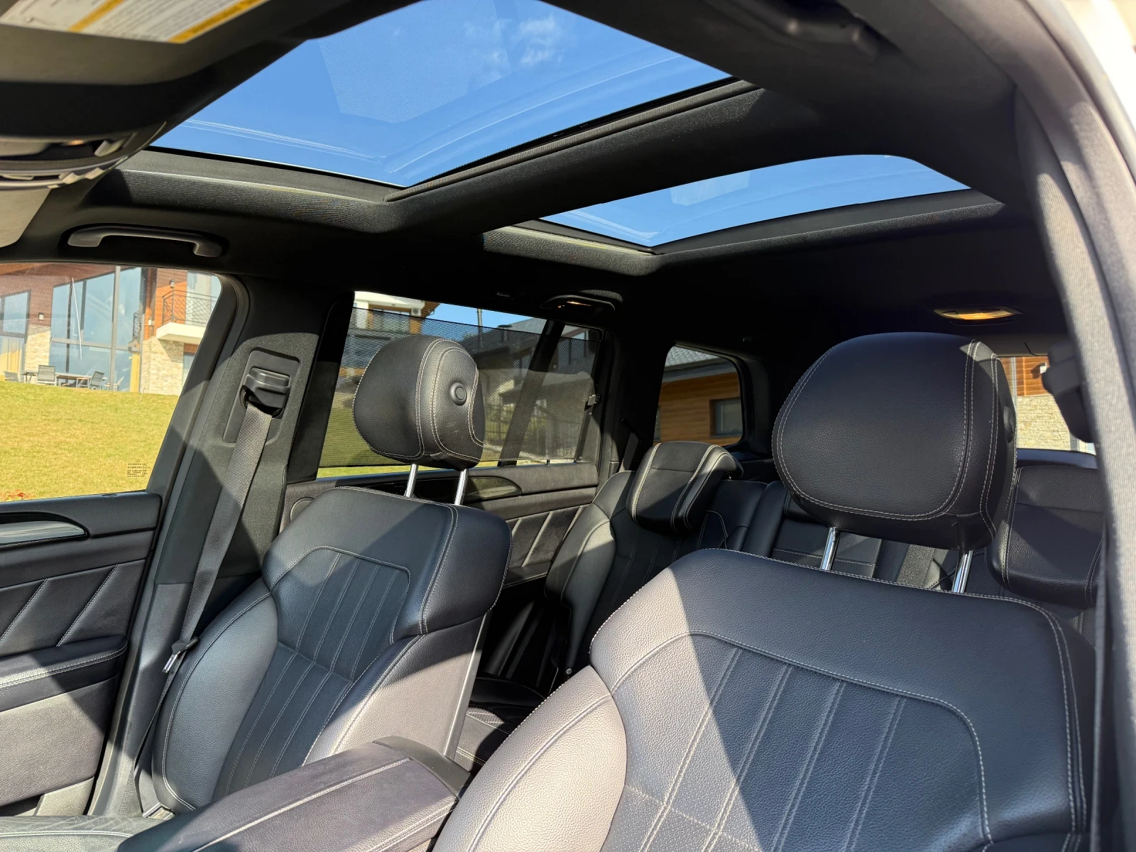 Mercedes-Benz GL 350 AMG/PANORAMA/DISTRONIK/360/KEYLESS/SOFT CLOSE, снимка 16 - Автомобили и джипове - 54001707