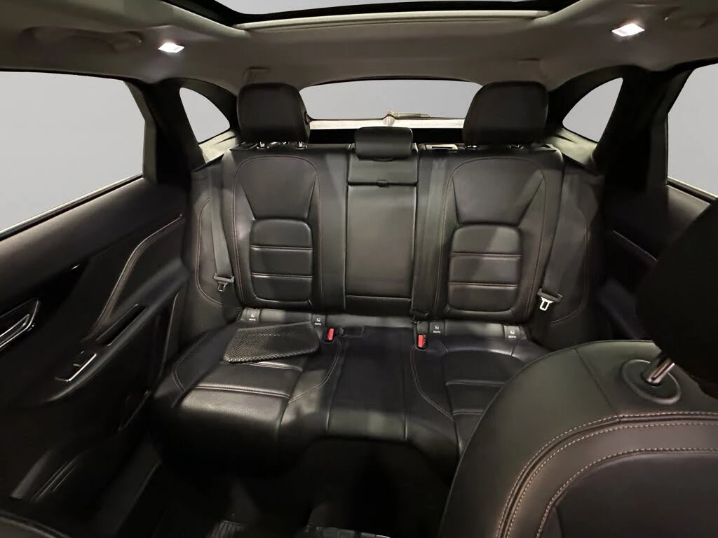 Jaguar F-PACE  25t Prestige AWD, снимка 17 - Автомобили и джипове - 54323745