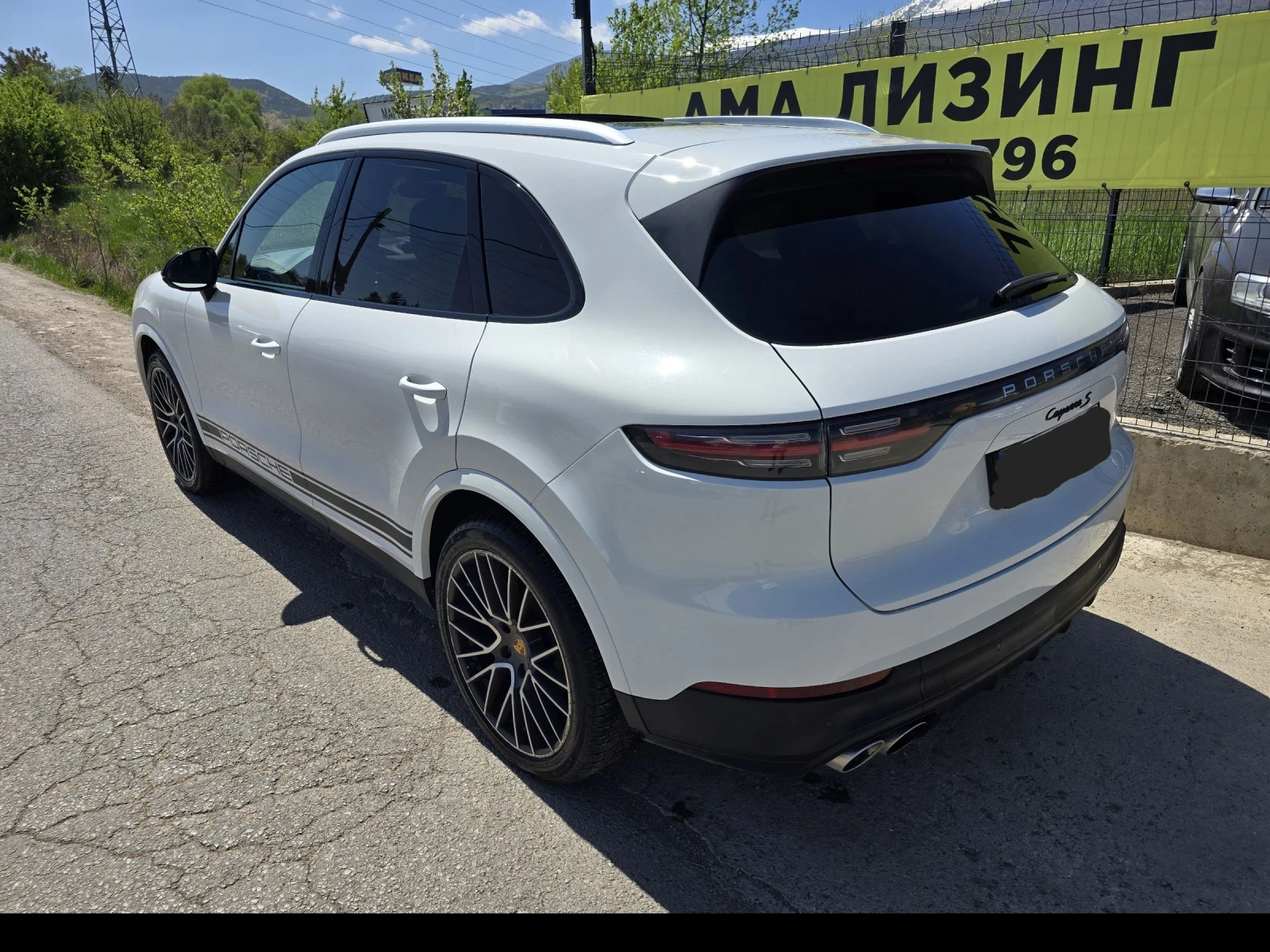 Porsche Cayenne S/BURMESTER/PANO/21/AIR, снимка 5 - Автомобили и джипове - 54329509