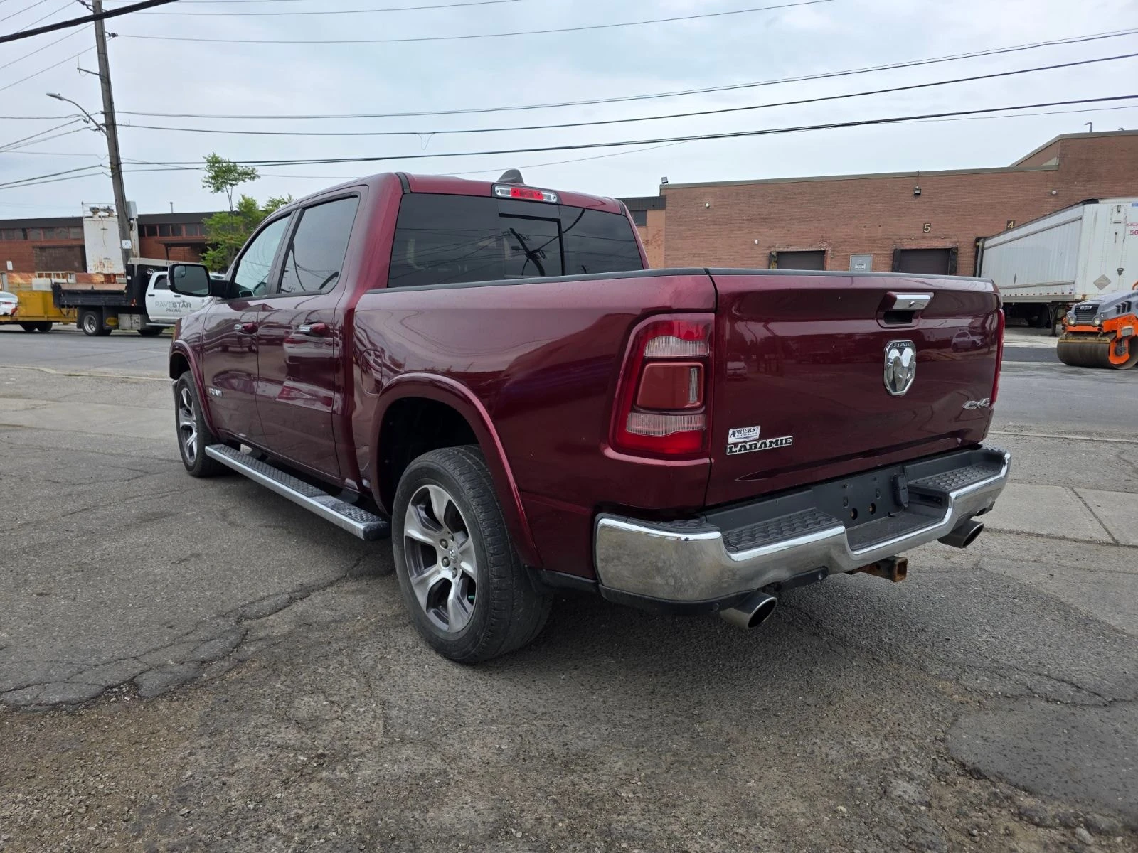 Dodge RAM 1500  Laramie  / ОБДУХВАНЕ / CARFAX / АВТОКРЕДИТ  , снимка 14 - Автомобили и джипове - 55875980