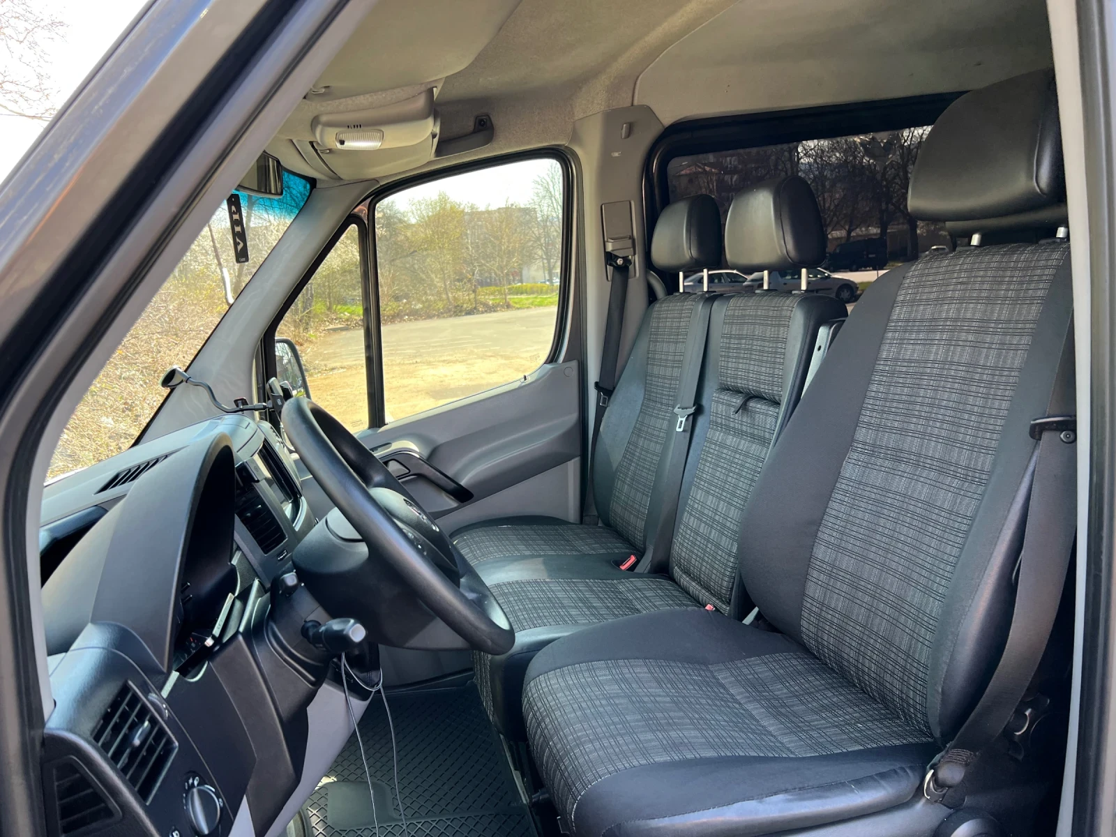 Mercedes-Benz Sprinter 319  - изображение 10