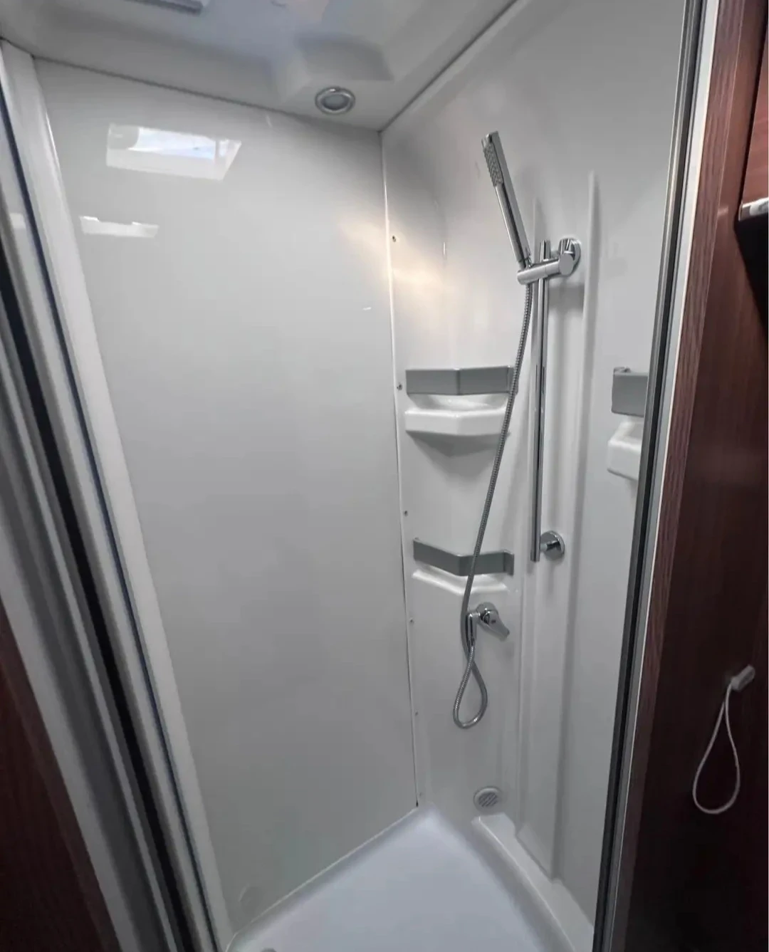 Кемпер Fiat Ducato, снимка 16 - Каравани и кемпери - 55647246