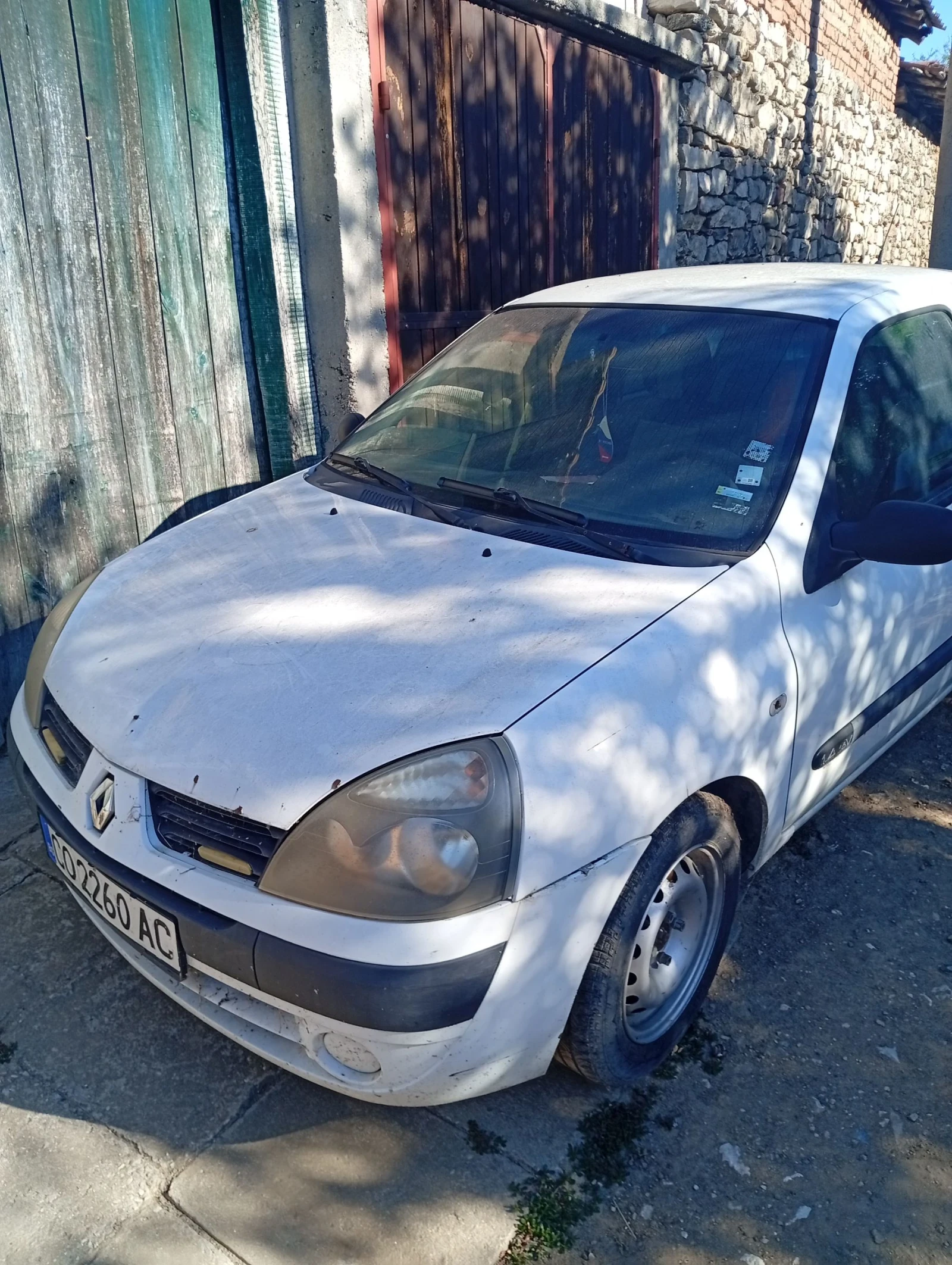   2 Renault clio II 1.5 dci 2002.   | Mobile.bg   2