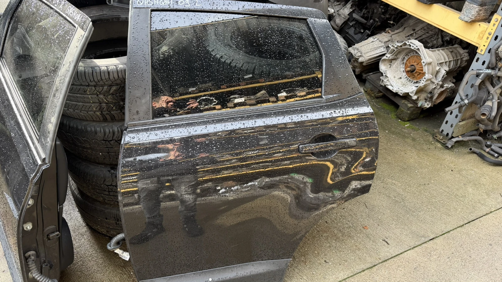 Врати за Nissan Quashqai 2009, снимка 3 - Части - 54077442