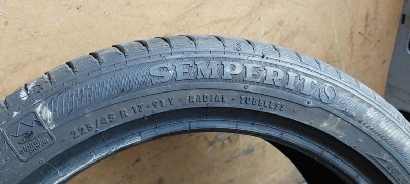 Гуми Летни 225/45R17, снимка 7 - Гуми и джанти - 31359327