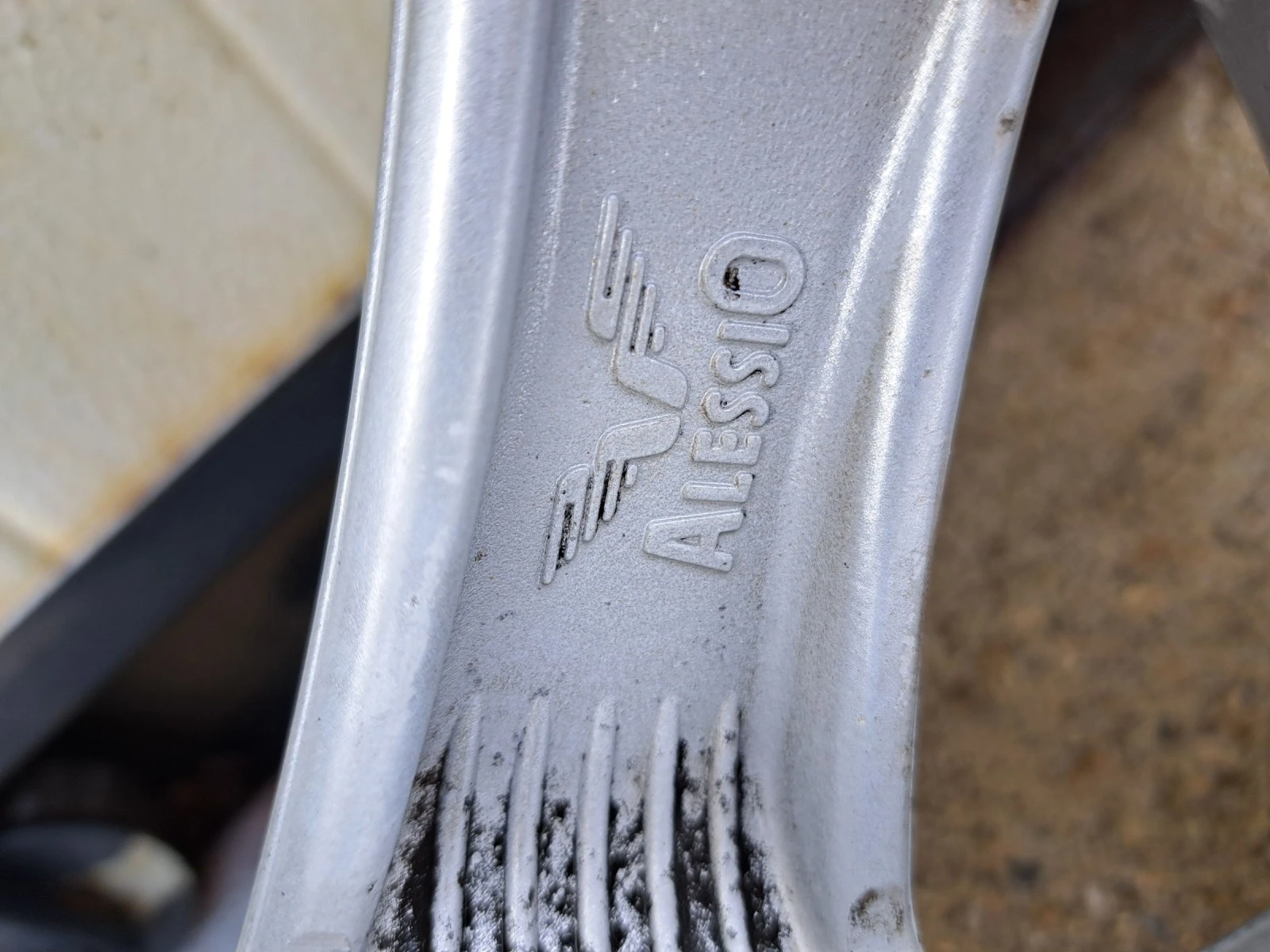    225/50R17 | Mobile.bg   11