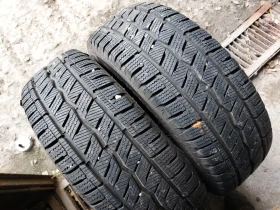 Гуми Зимни 215/65R16, снимка 1 - Гуми и джанти - 48821166