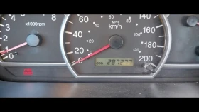 Kia Carens, снимка 11