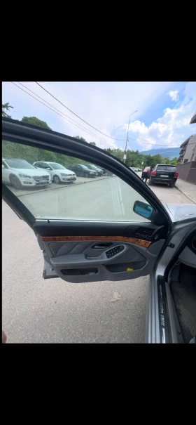 BMW 520, снимка 7