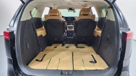 Kia Carnival 7-SEATER* SIGNATURE* COOLED-SEATS* SMART-KEY* , снимка 15