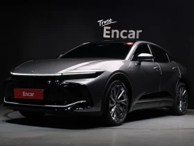 Toyota Crown 2.5 Хибрид 4x4, снимка 1