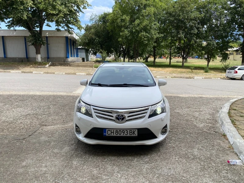 Toyota Avensis 2.2 D-4-D, снимка 6 - Автомобили и джипове - 46432061