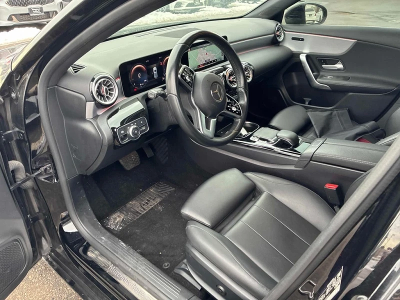 Mercedes-Benz A 250 * CARFAX * БЕЗ ПЪРВОНАЧАЛНА ВНОСКА, снимка 5 - Автомобили и джипове - 53086562