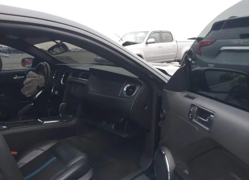 Ford Mustang, снимка 5 - Автомобили и джипове - 53095406