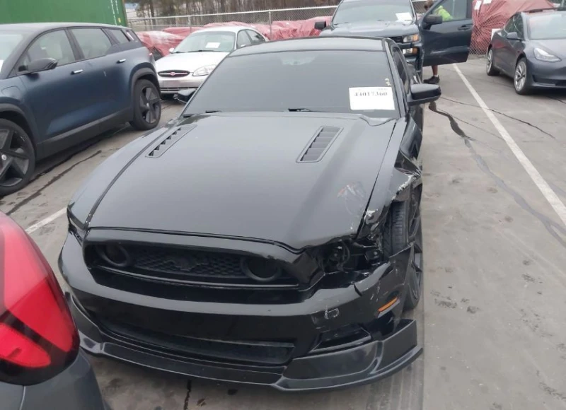 Ford Mustang, снимка 12 - Автомобили и джипове - 53095406