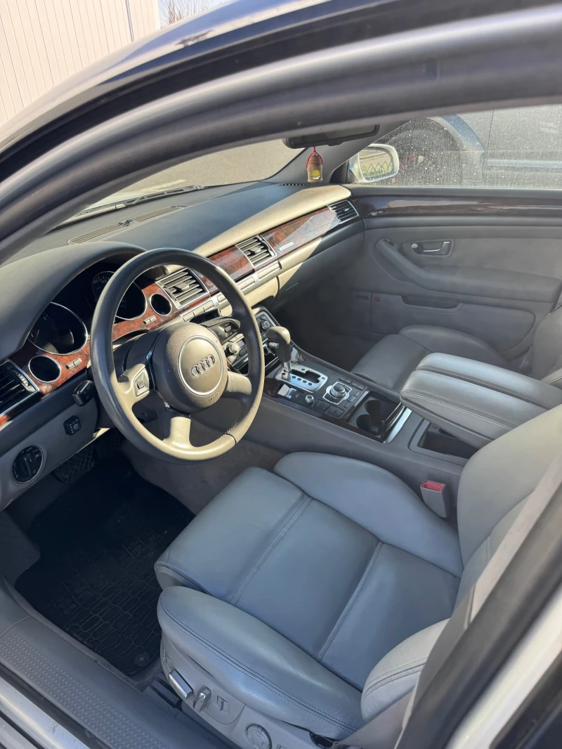 Audi A8, снимка 6 - Автомобили и джипове - 53098864