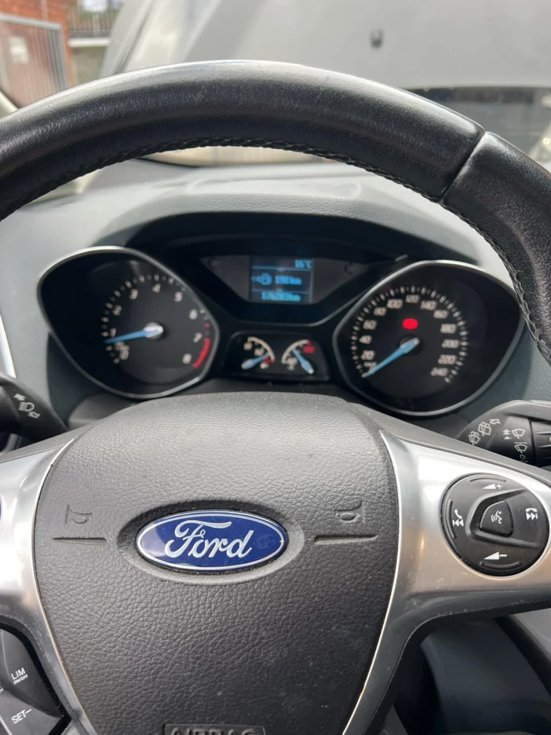 Ford C-max, снимка 4 - Автомобили и джипове - 53168794