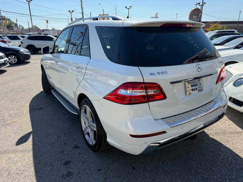 Mercedes-Benz ML 550 4MATIC* Автокредит* (Цена до БГ), снимка 5 - Автомобили и джипове - 53417000