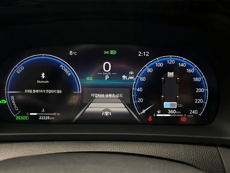 Toyota Crown 2.5 Хибрид 4x4, снимка 5 - Автомобили и джипове - 55809420
