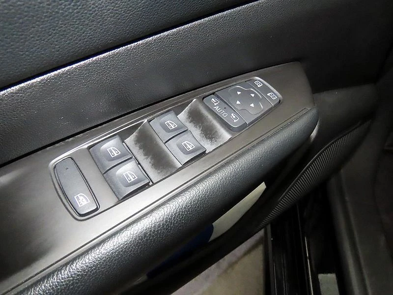 Renault Samsung SM6 1.3 H5H Automatic, снимка 6 - Автомобили и джипове - 55906862