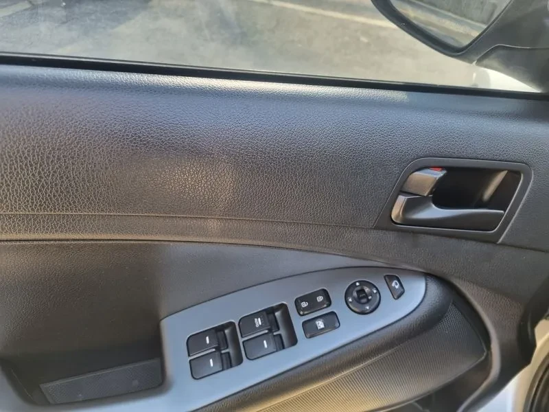 Kia K5  Lpi Deluxe, снимка 7 - Автомобили и джипове - 55921758