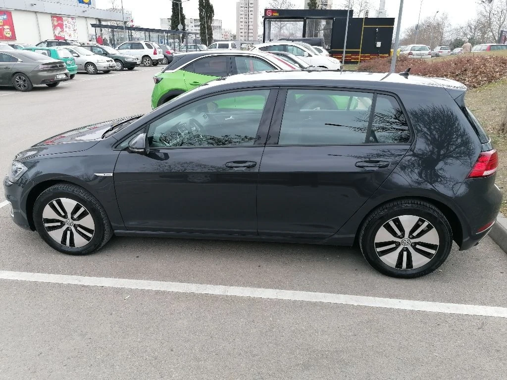 VW Golf 7.5 E-GOLF 13.08.2020g - изображение 10