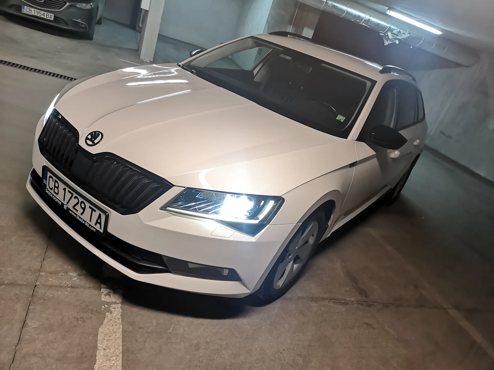 Skoda Superb 2.0TDI, Euro 6, DSG6 - изображение 2