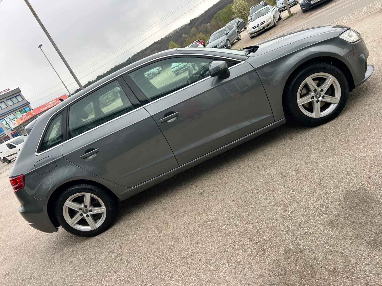 Audi A3 A3 Sportback 30 1.5 g-tron Business s-tronic - изображение 8