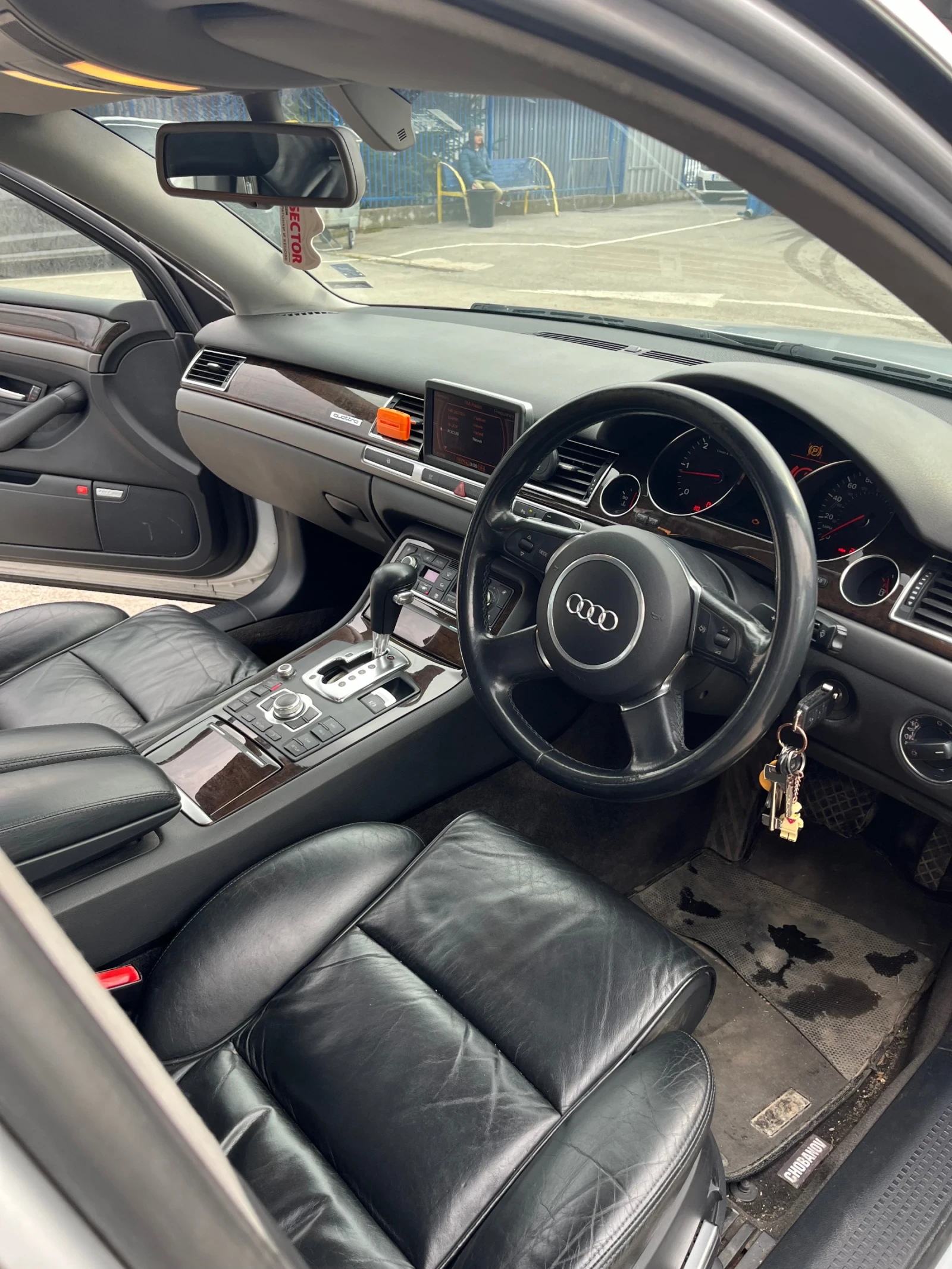 Audi A8  - изображение 8