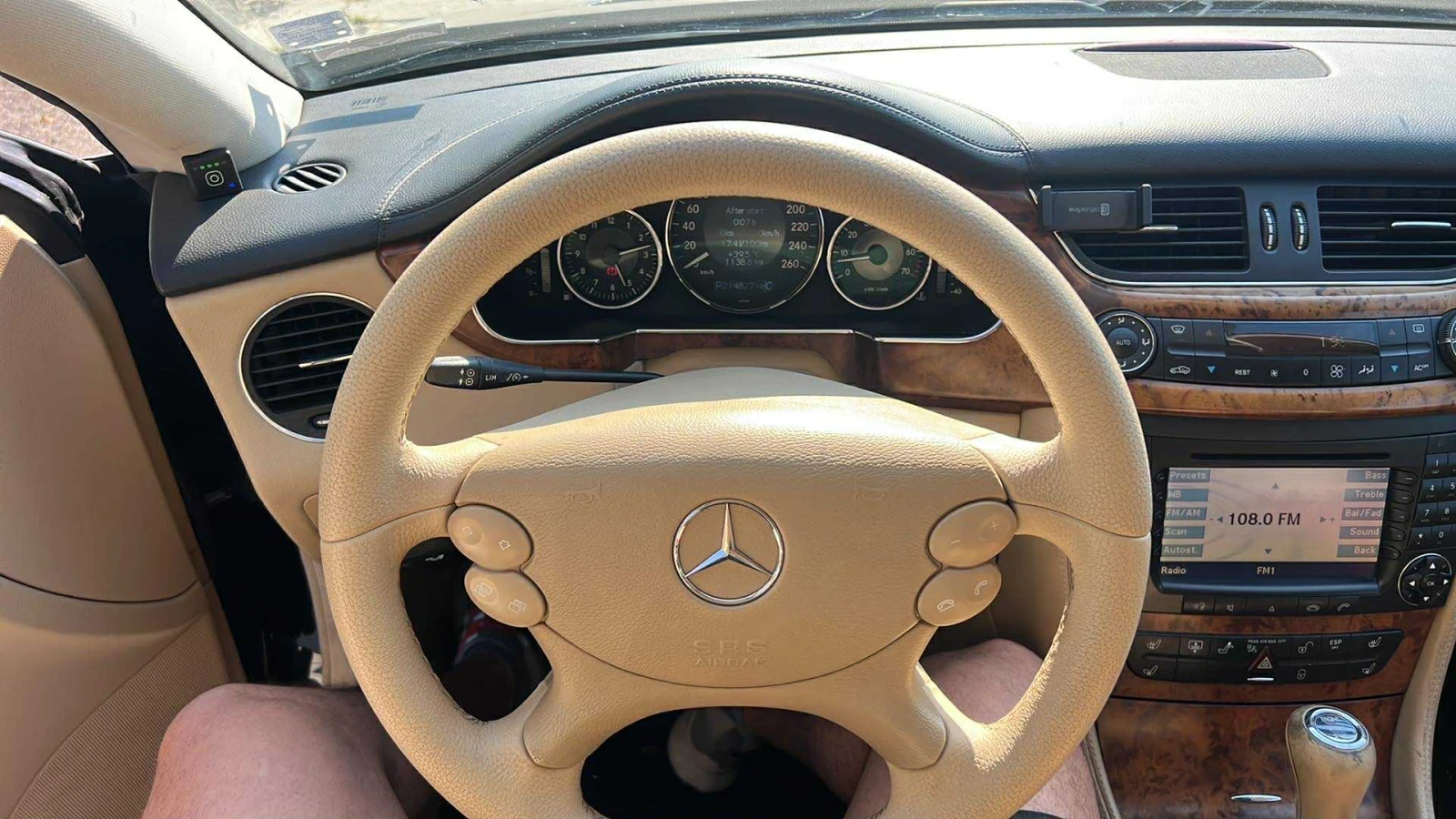 Mercedes-Benz CLS 500  - изображение 6