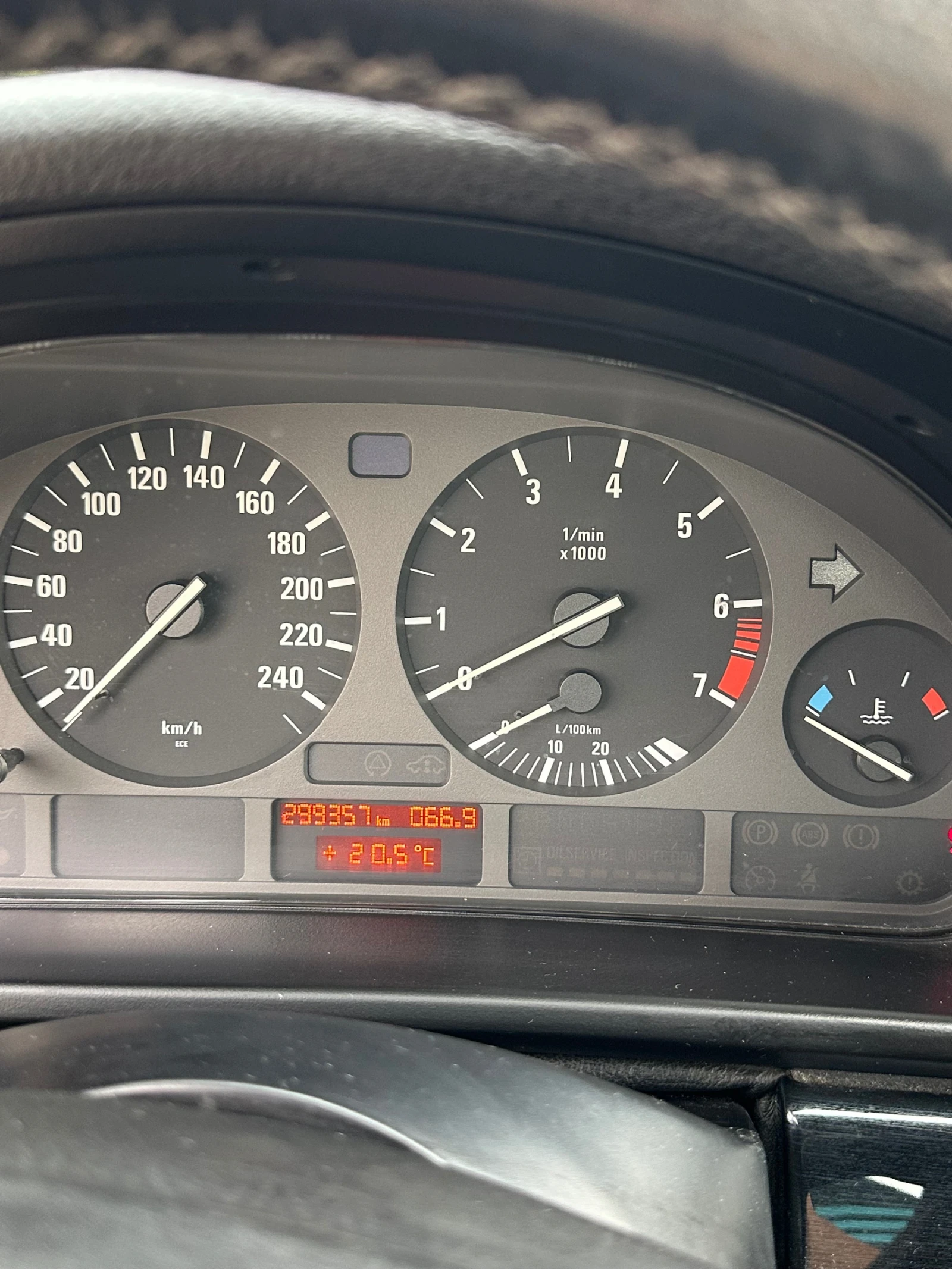 BMW 520  - изображение 3
