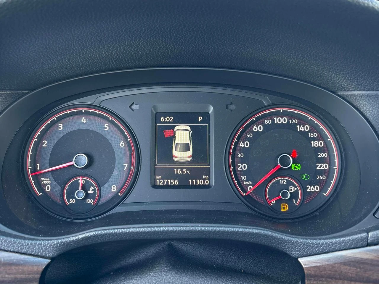 VW Passat Limited* Авто финансиране* Карфакс - изображение 8