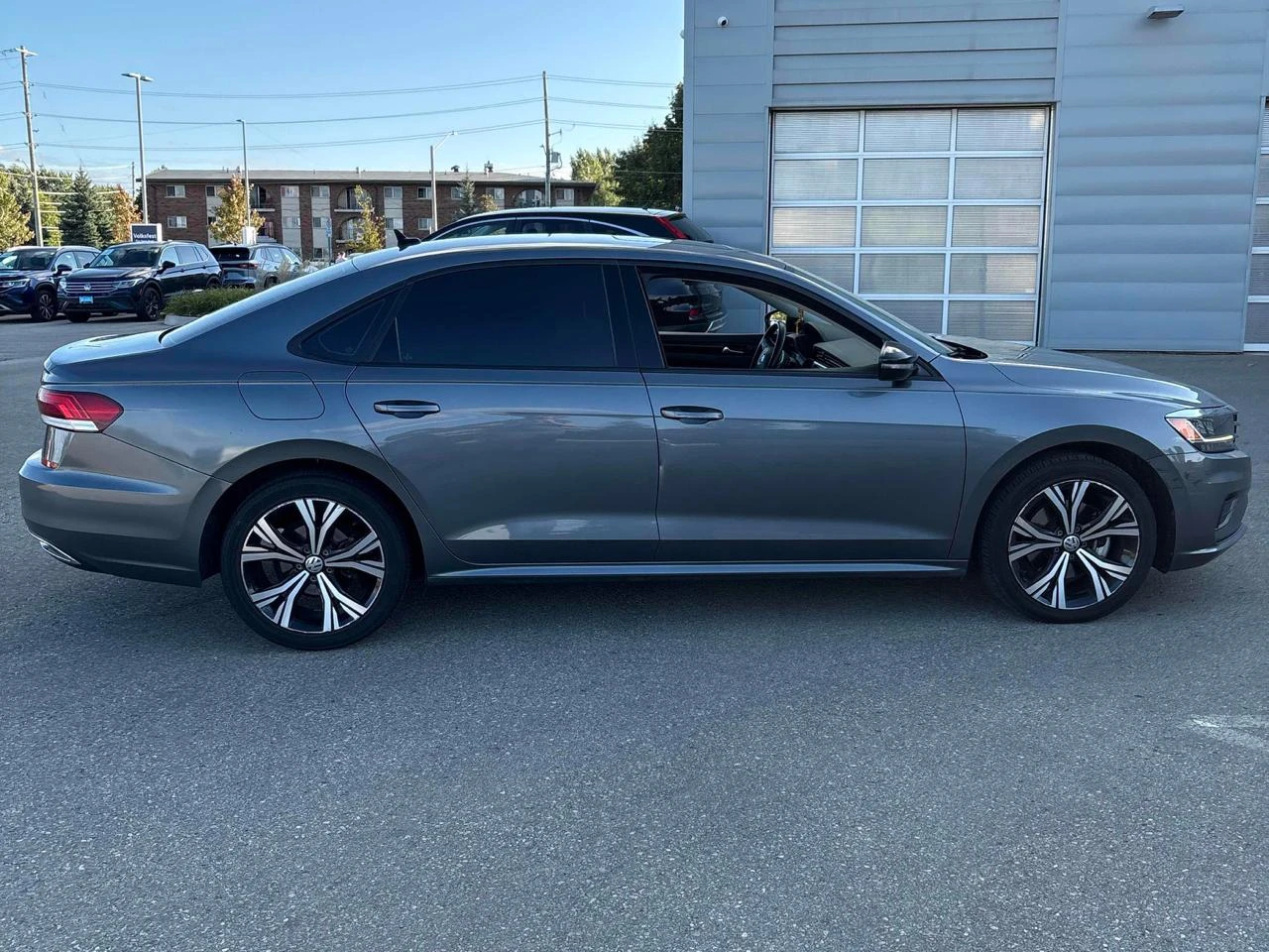 VW Passat Limited* Авто финансиране* Карфакс - изображение 3