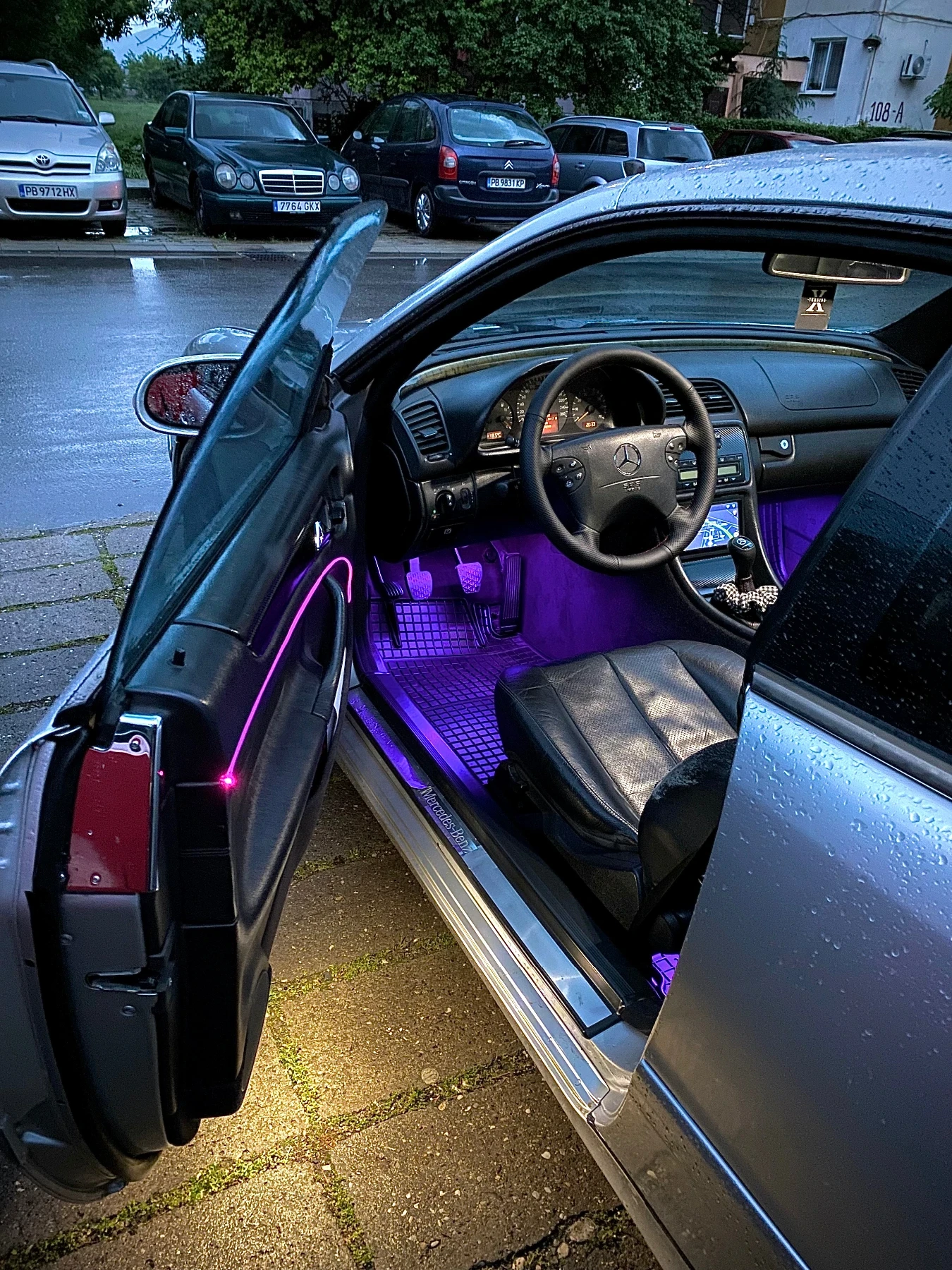 Mercedes-Benz CLK  - изображение 9